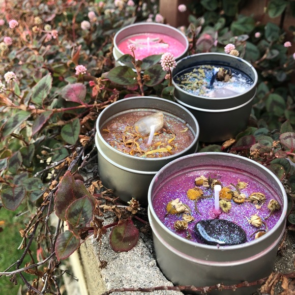 Welcome to my POSH closet! Posh Ambassador š - Picture 4 of 9